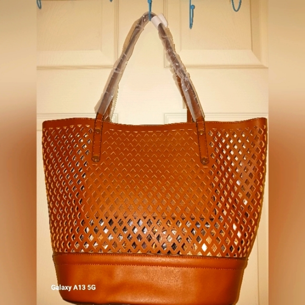 New Kourtney Tote